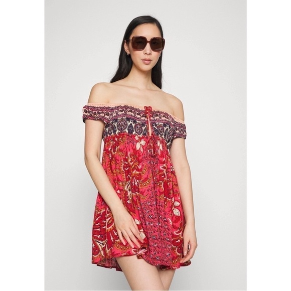 Free People Bali Mariposa Mini Dress in Strawberry Combo - Picture 1 of 15